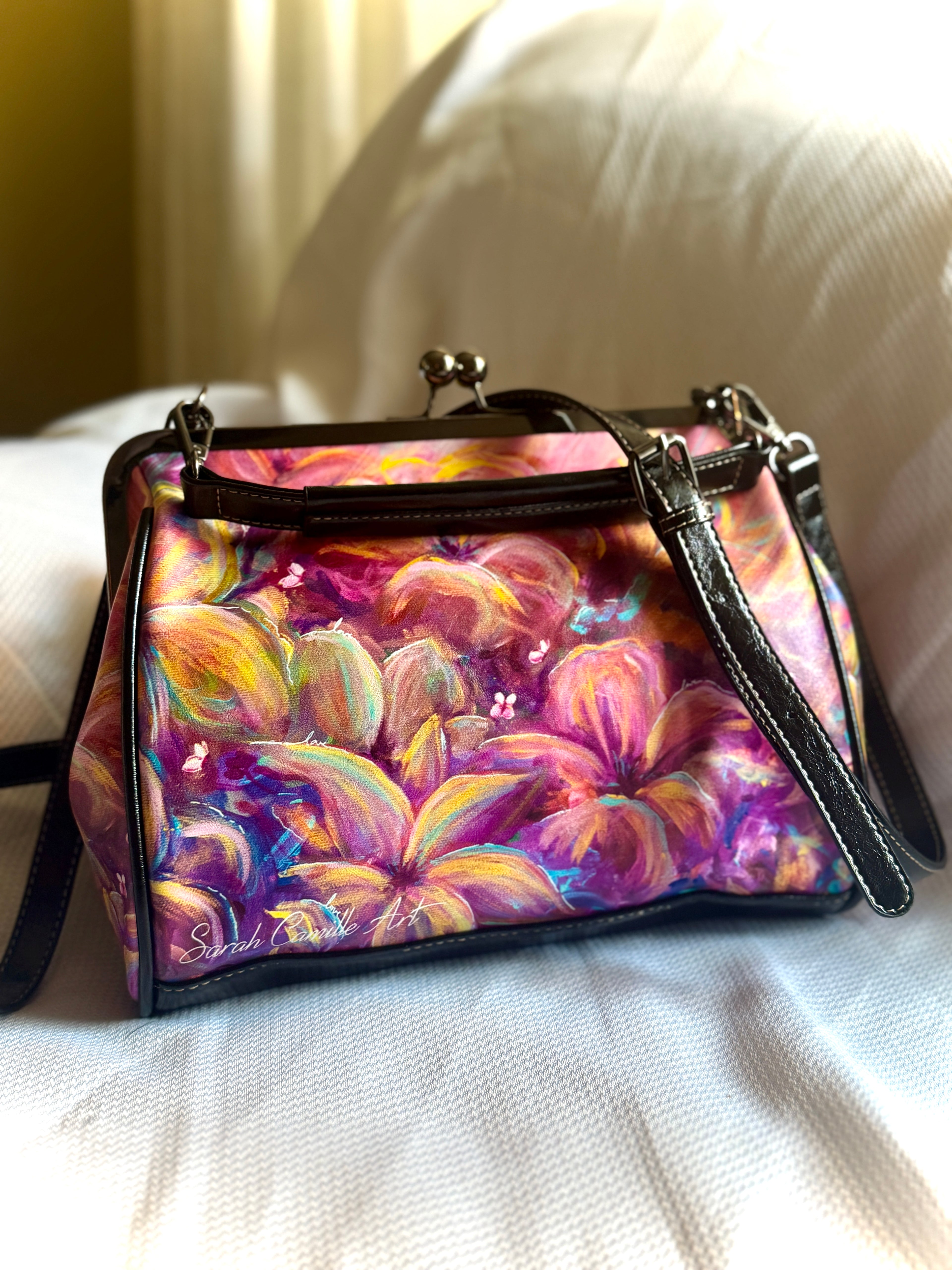 Flourish Vegan Leather Kiss-Lock Handbag